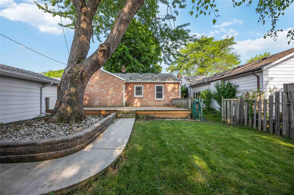 107 LOUISA Street, Point Edward, Ontario, Canada photo 26