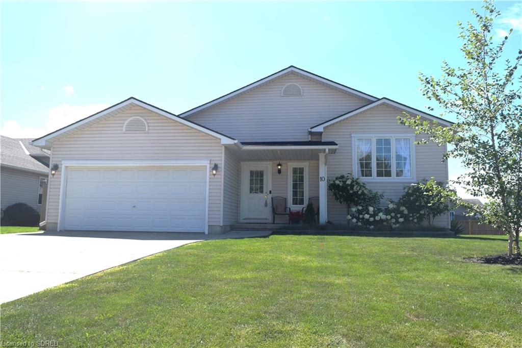 10 OAK Crescent, Hagersville, Ontario, Canada