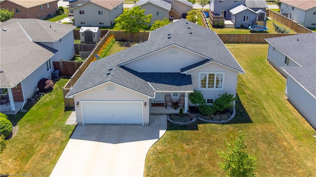 10 OAK Crescent, Hagersville, Ontario, Canada