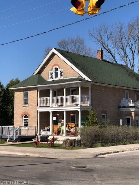 123 MAPLE Avenue, Haliburton, Ontario, Canada photo 2