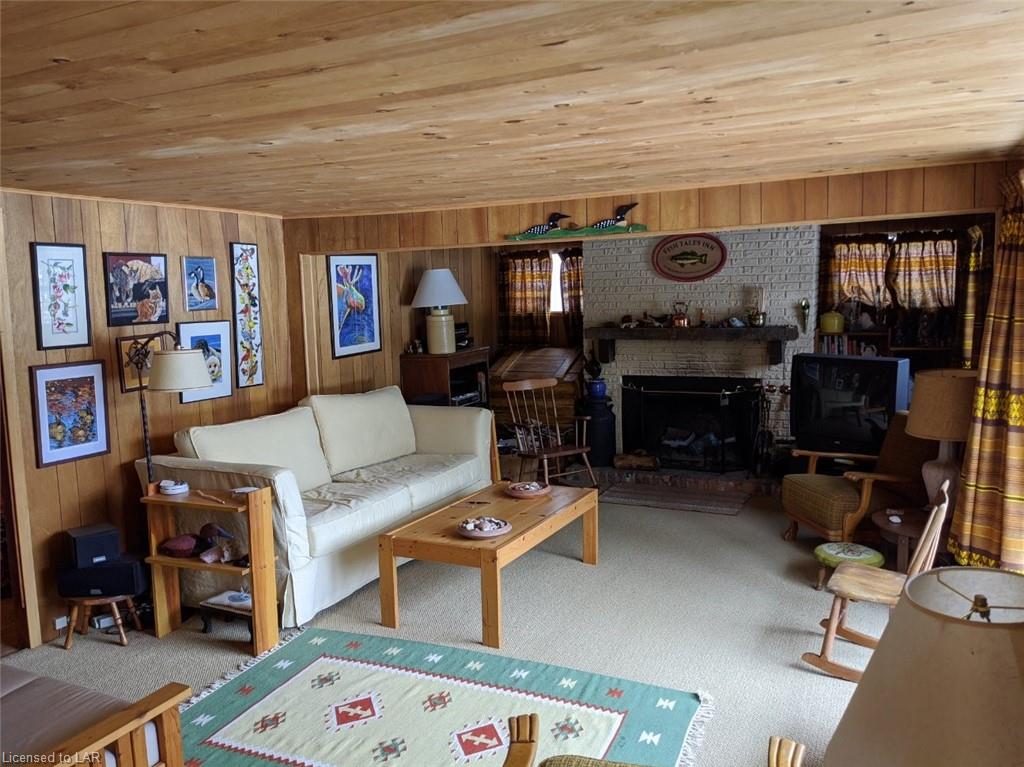 1525 SPAR LAKE Road, Norland, Ontario, Canada
