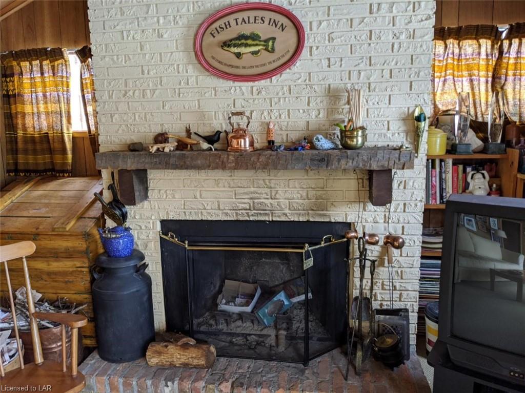 1525 SPAR LAKE Road, Norland, Ontario, Canada