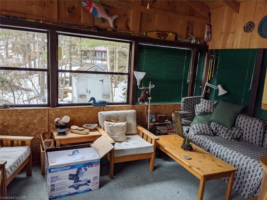 1525 SPAR LAKE Road, Norland, Ontario, Canada