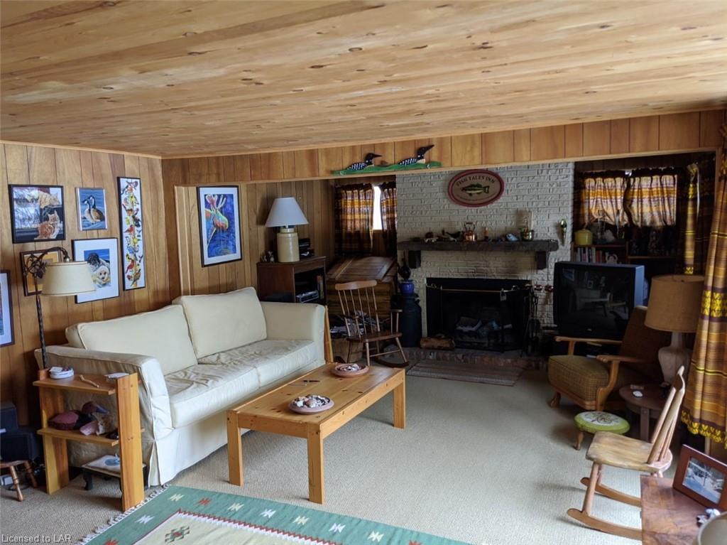 1525 SPAR LAKE Road, Norland, Ontario, Canada