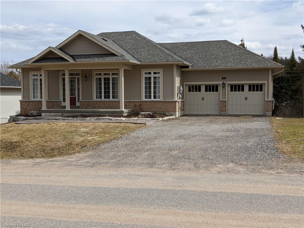 6 WINDOVER Drive, Minden Ontario, Canada