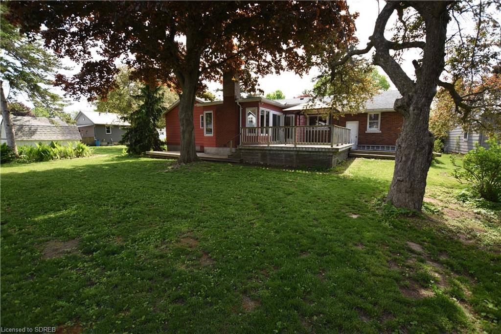 5 SPRUCE Avenue, Simcoe, Ontario, Canada
