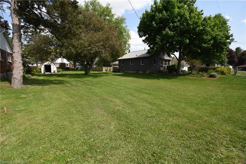 3 SPRUCE Avenue, Simcoe, Ontario, Canada