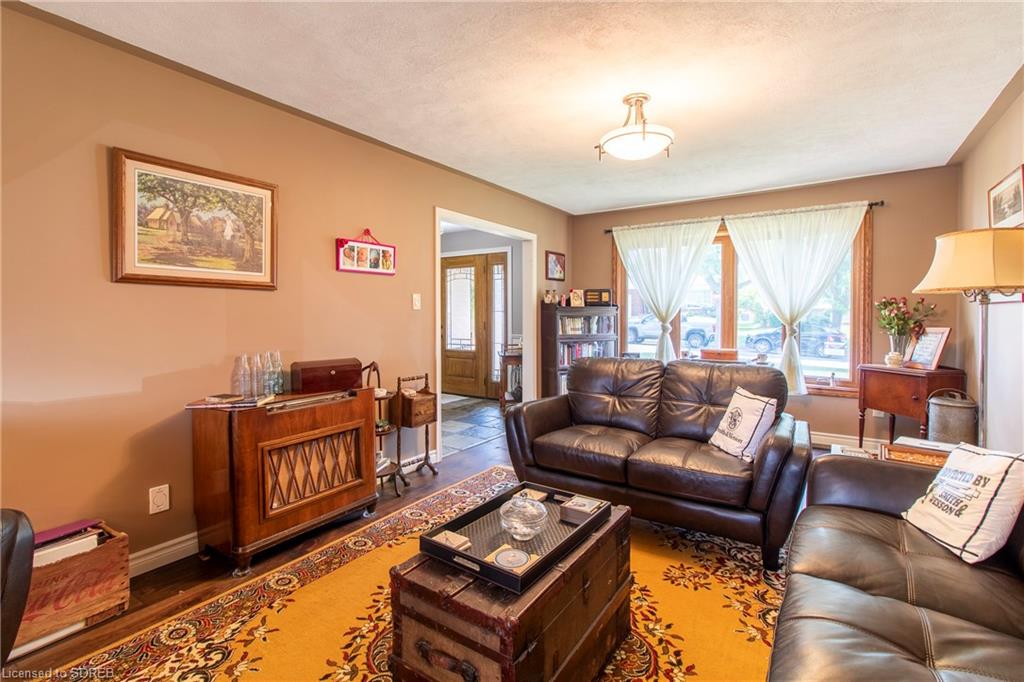 34 CARRIAGE Road, Simcoe, Ontario, Canada