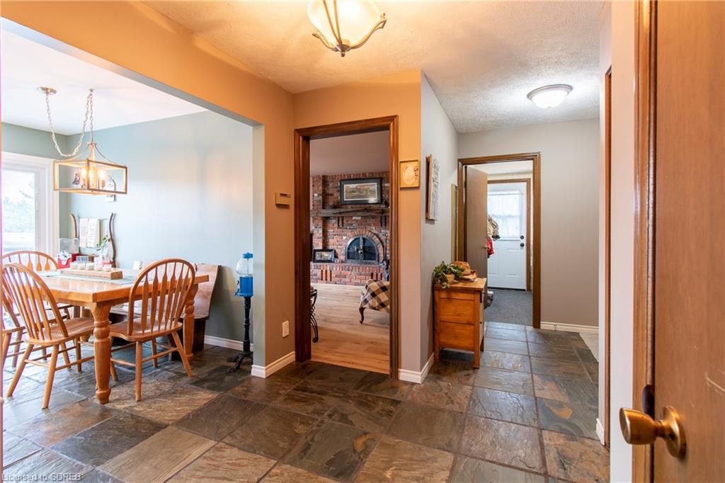 34 CARRIAGE Road, Simcoe, Ontario, Canada