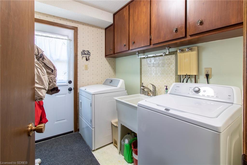 34 CARRIAGE Road, Simcoe, Ontario, Canada