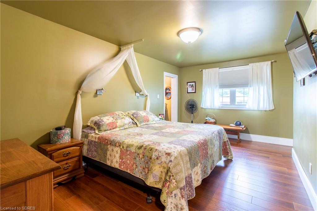 34 CARRIAGE Road, Simcoe, Ontario, Canada