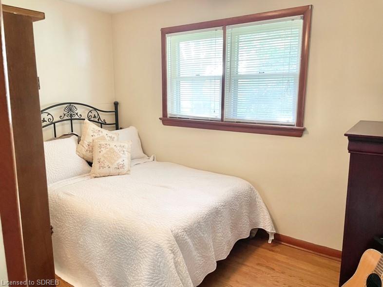 10 BINT Avenue, Simcoe, Ontario, Canada