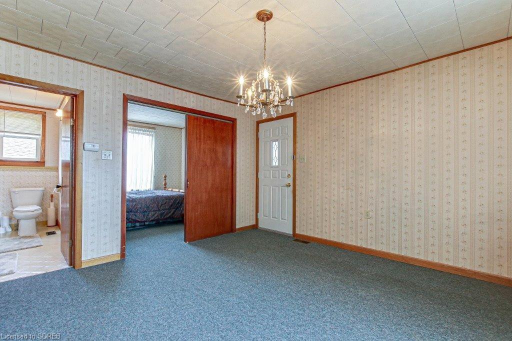 32 SOVEREEN Street, Delhi, Ontario, Canada