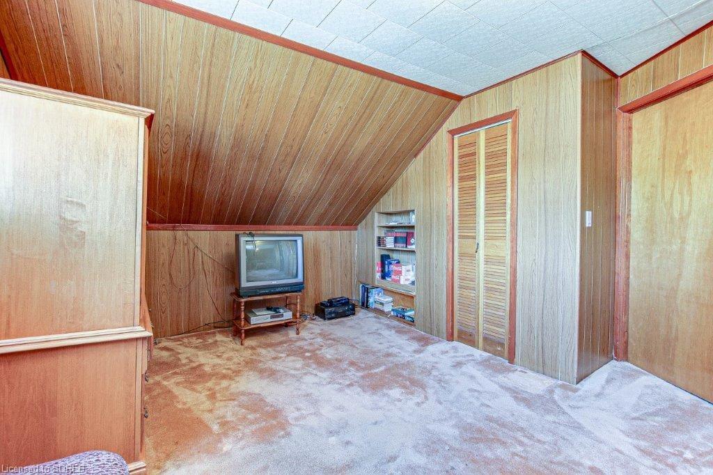 32 SOVEREEN Street, Delhi, Ontario, Canada