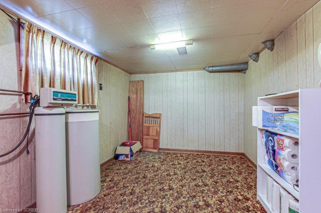 32 SOVEREEN Street, Delhi, Ontario, Canada