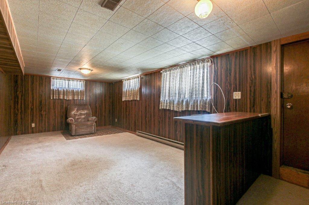 32 SOVEREEN Street, Delhi, Ontario, Canada