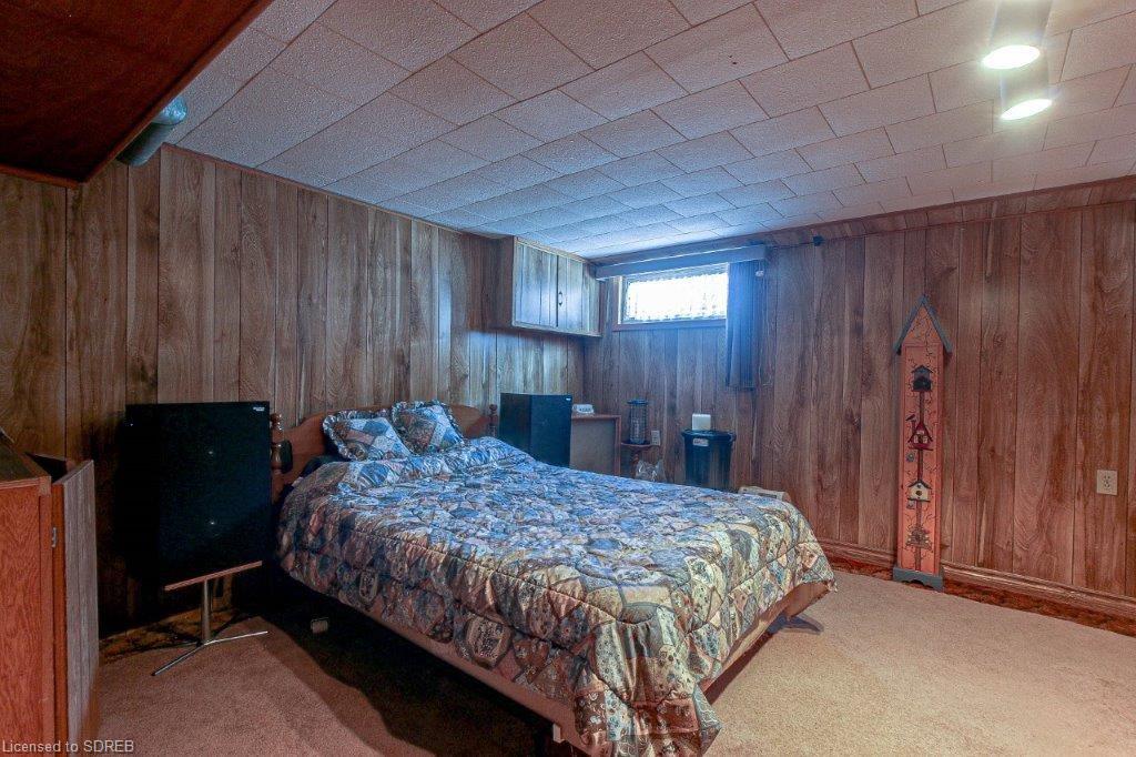 32 SOVEREEN Street, Delhi, Ontario, Canada