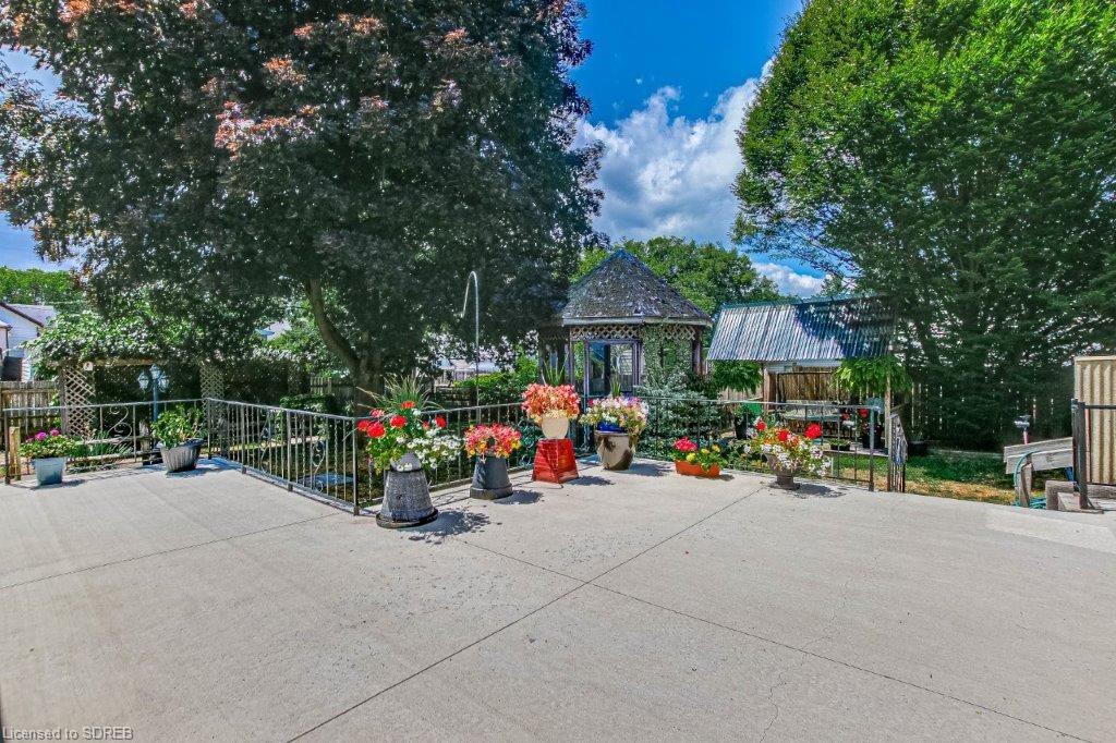 32 SOVEREEN Street, Delhi, Ontario, Canada