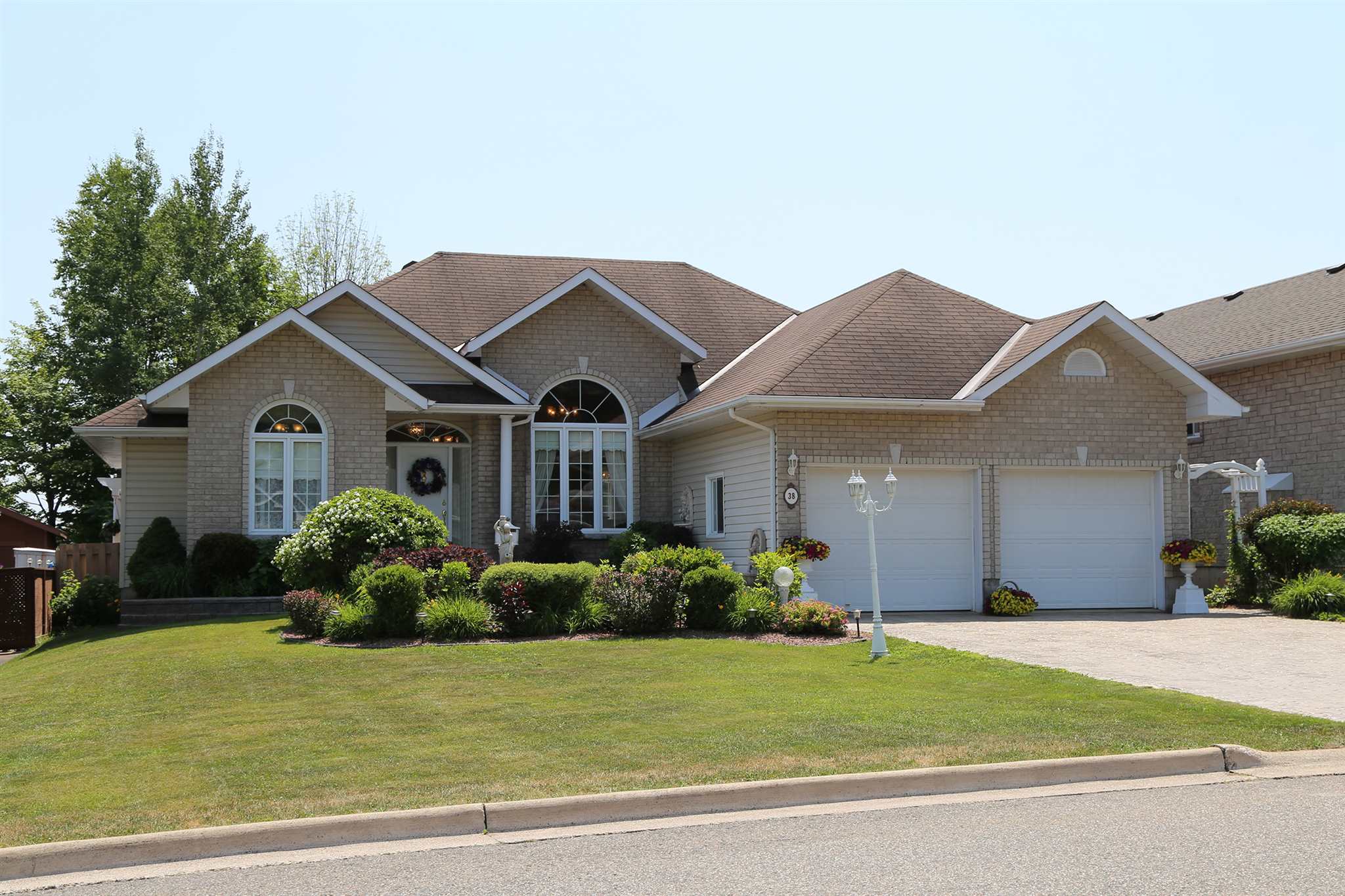 38 Pinemore Boulevard, Sault Ste. Marie Ontario, Canada