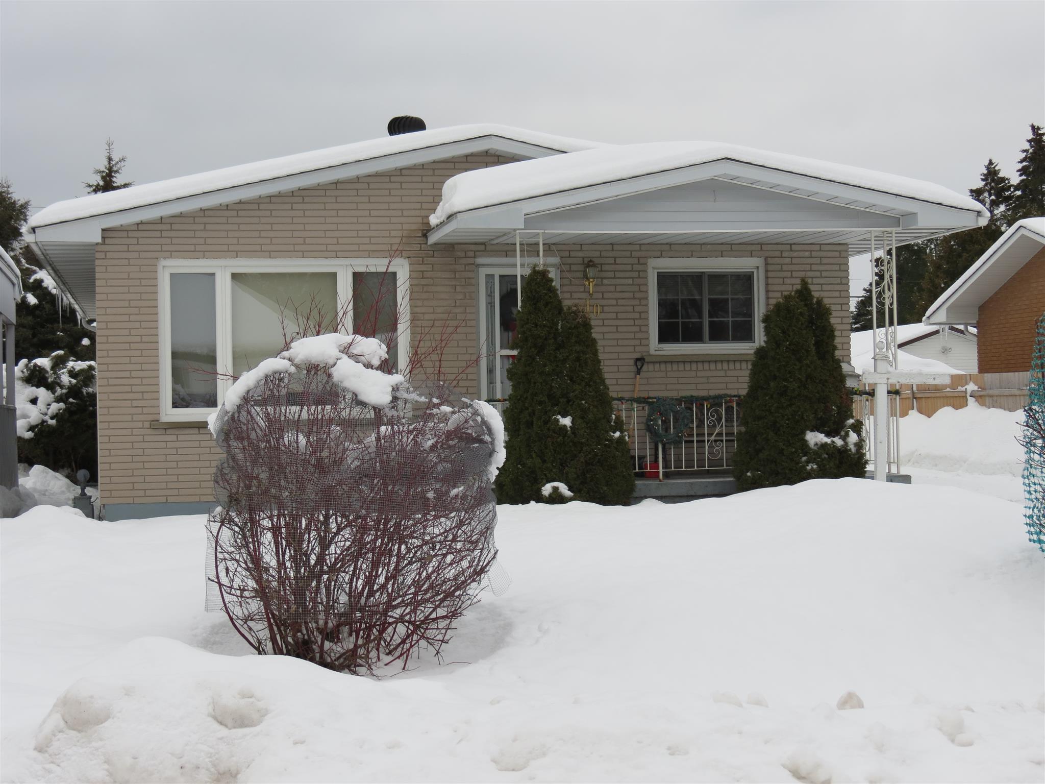 10 Lethbridge Street, Sault Ste. Marie Ontario, Canada
