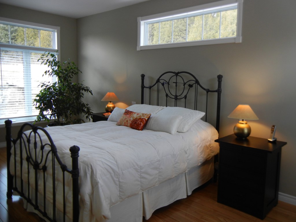 77 TALLAN LAKE RD