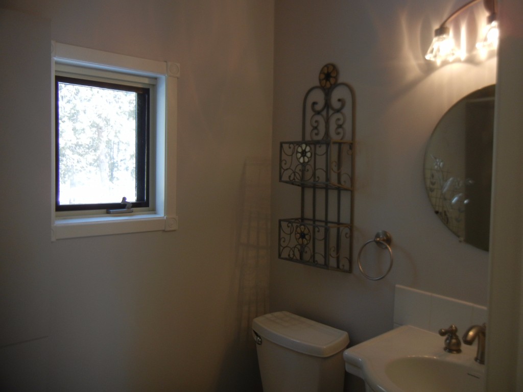 48 LAKEVIEW CRES, North Kawartha, Ontario, Canada