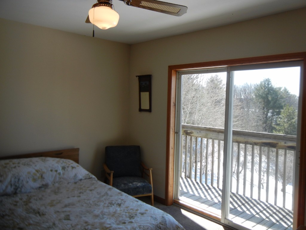 153 HALL`S RD, North Kawartha, Ontario, Canada