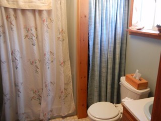 153 HALL`S RD, North Kawartha, Ontario, Canada