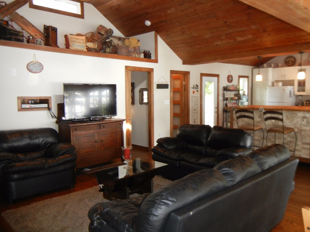 126 LAKEVIEW CRES, North Kawartha, Ontario, Canada