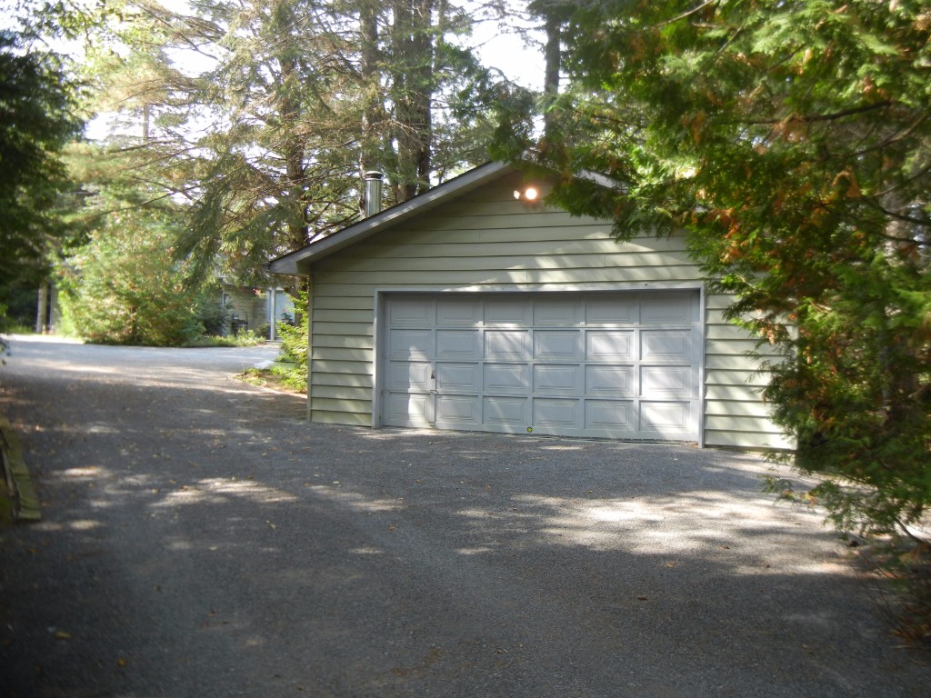30 BAYSHORE RD, North Kawartha, Ontario, Canada
