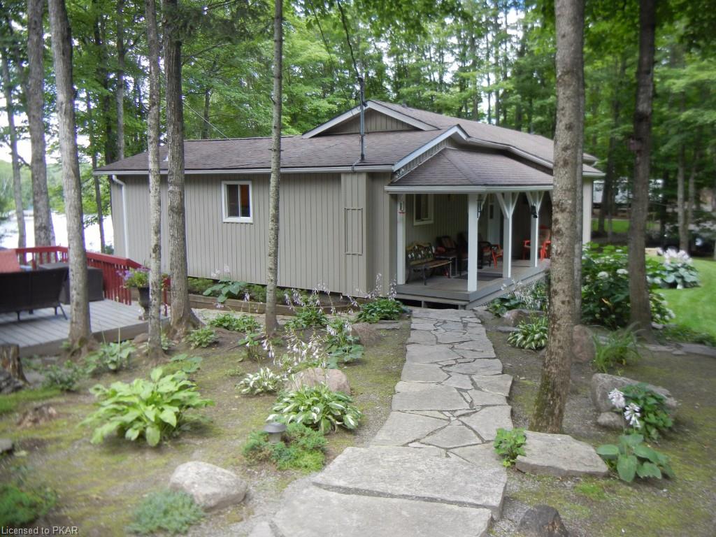 233 DOC EVANS Road, Apsley, Ontario, Canada