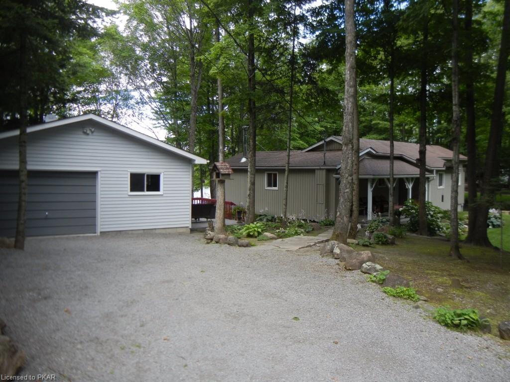 233 DOC EVANS Road, Apsley, Ontario, Canada