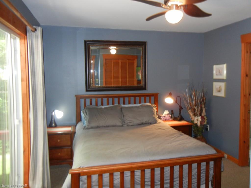 233 DOC EVANS Road, Apsley, Ontario, Canada