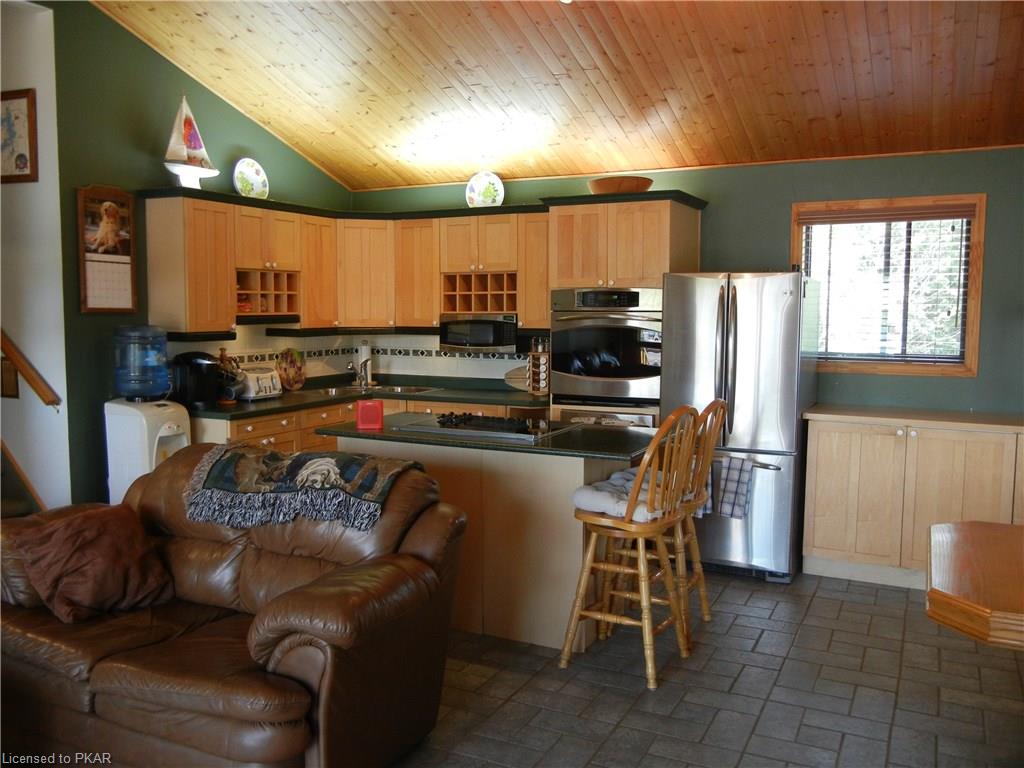66 CEDAR Drive, North Kawartha Township, Ontario, Canada