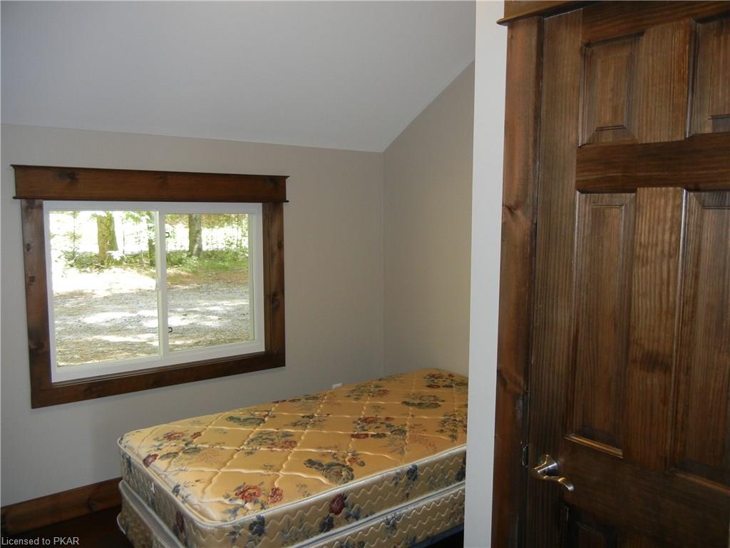 98 FITCH Lane, North Kawartha Township, Ontario, Canada