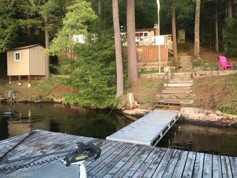 90 GILMOUR POINT Road, North Kawartha Township, Ontario, Canada