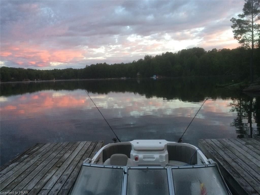 90 GILMOUR POINT Road, North Kawartha Township, Ontario, Canada