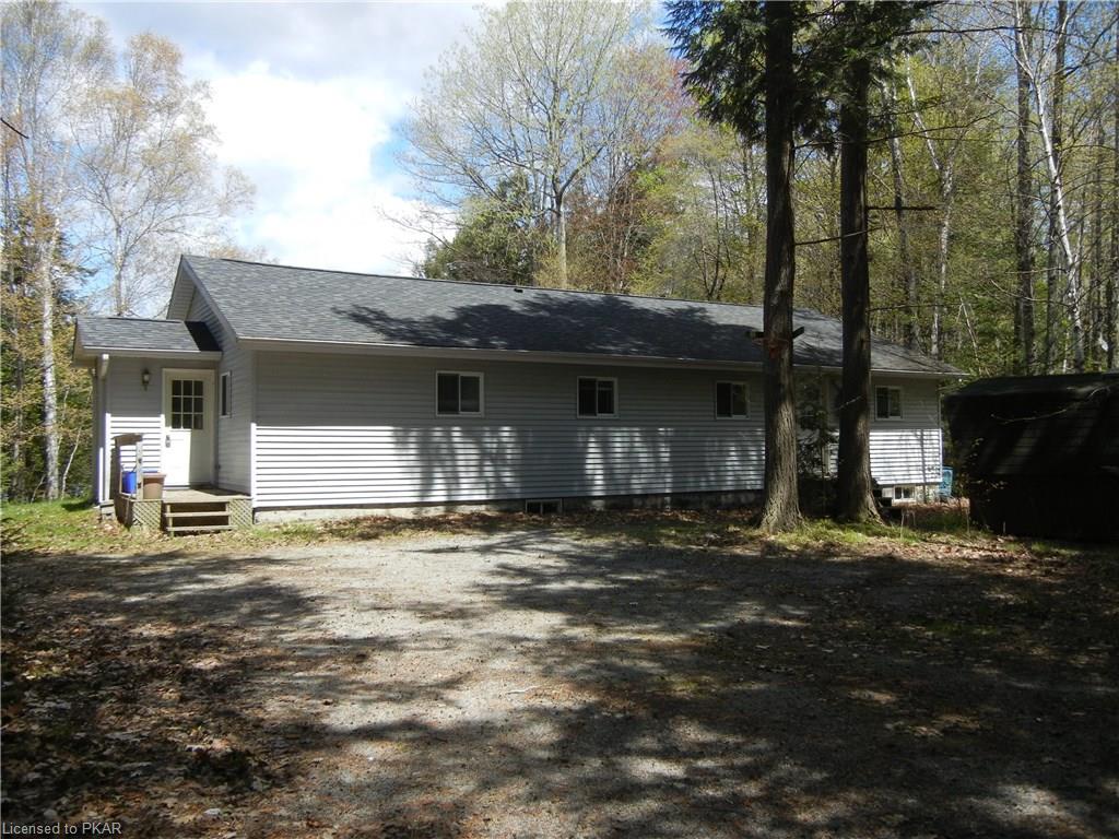 18 HEMLOCK POINT Road, North Kawartha Township, Ontario, Canada