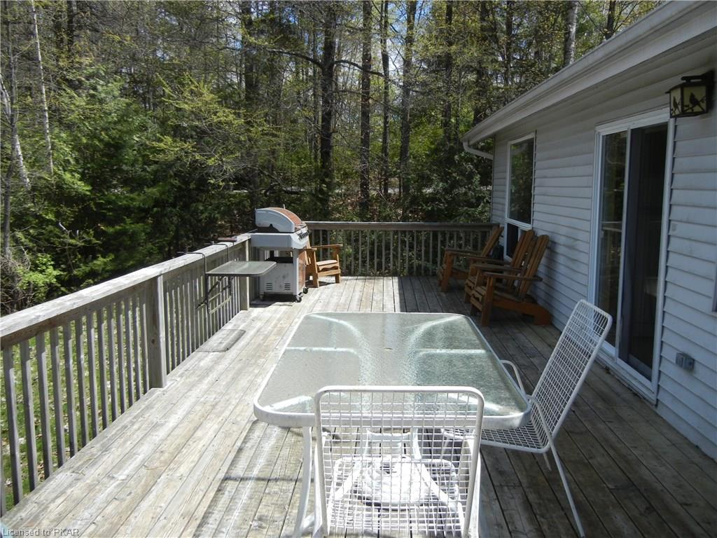 18 HEMLOCK POINT Road, North Kawartha Township, Ontario, Canada