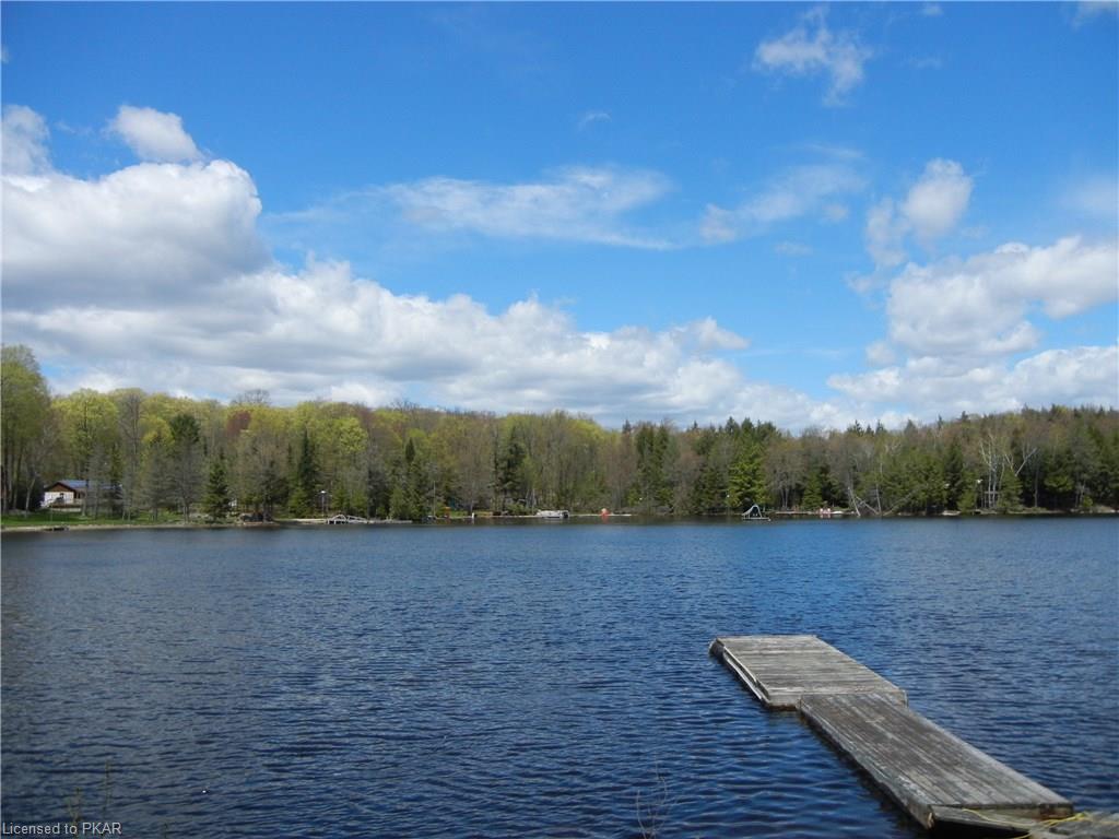 18 HEMLOCK POINT Road, North Kawartha Township, Ontario, Canada