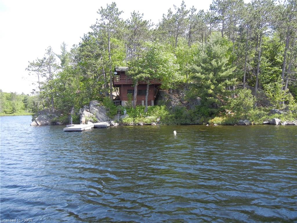 3 LONG LAKE HONEY ISLAND, North Kawartha Township, Ontario, Canada