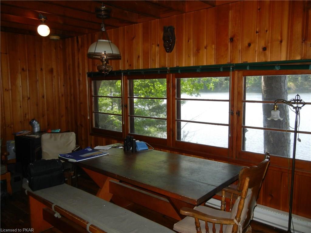 3 LONG LAKE HONEY ISLAND, North Kawartha Township, Ontario, Canada