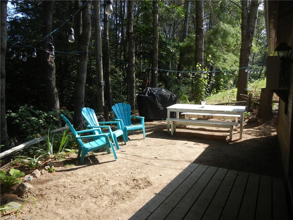 9 GOLDFINCH Lane, North Kawartha Township, Ontario, Canada
