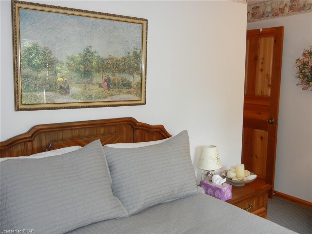 161 NEWT'S Road, North Kawartha Township, Ontario, Canada
