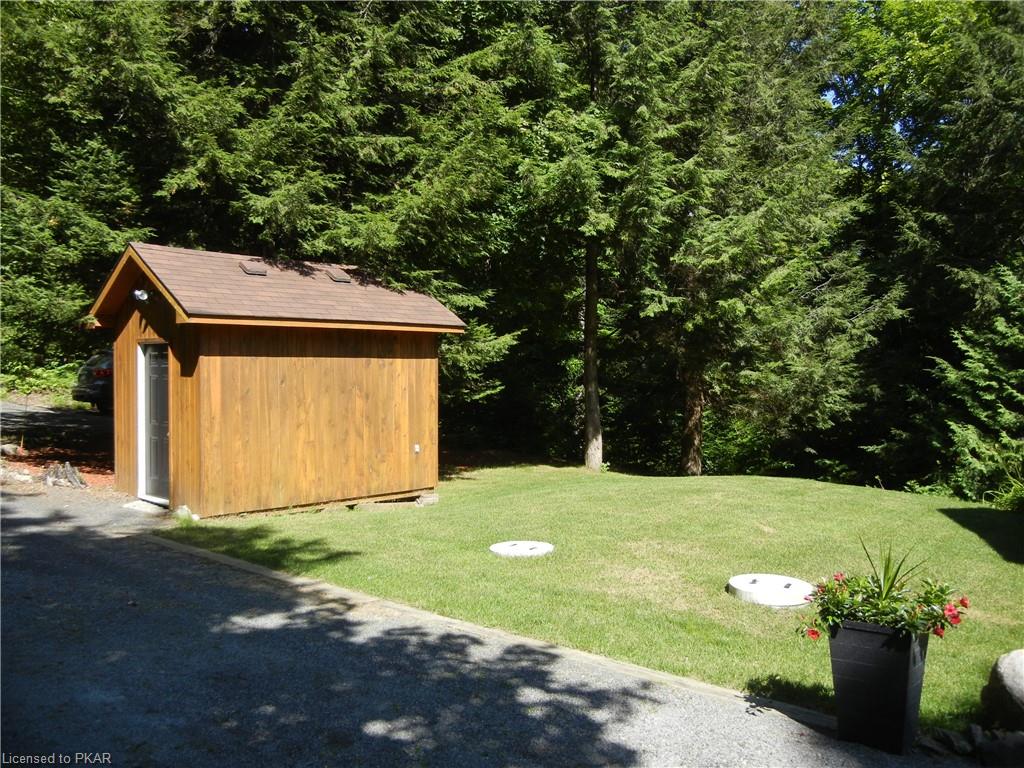 161 NEWT'S Road, North Kawartha Township, Ontario, Canada