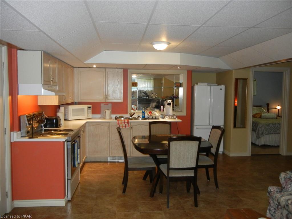 45 SIMEON Crescent, Apsley, Ontario, Canada