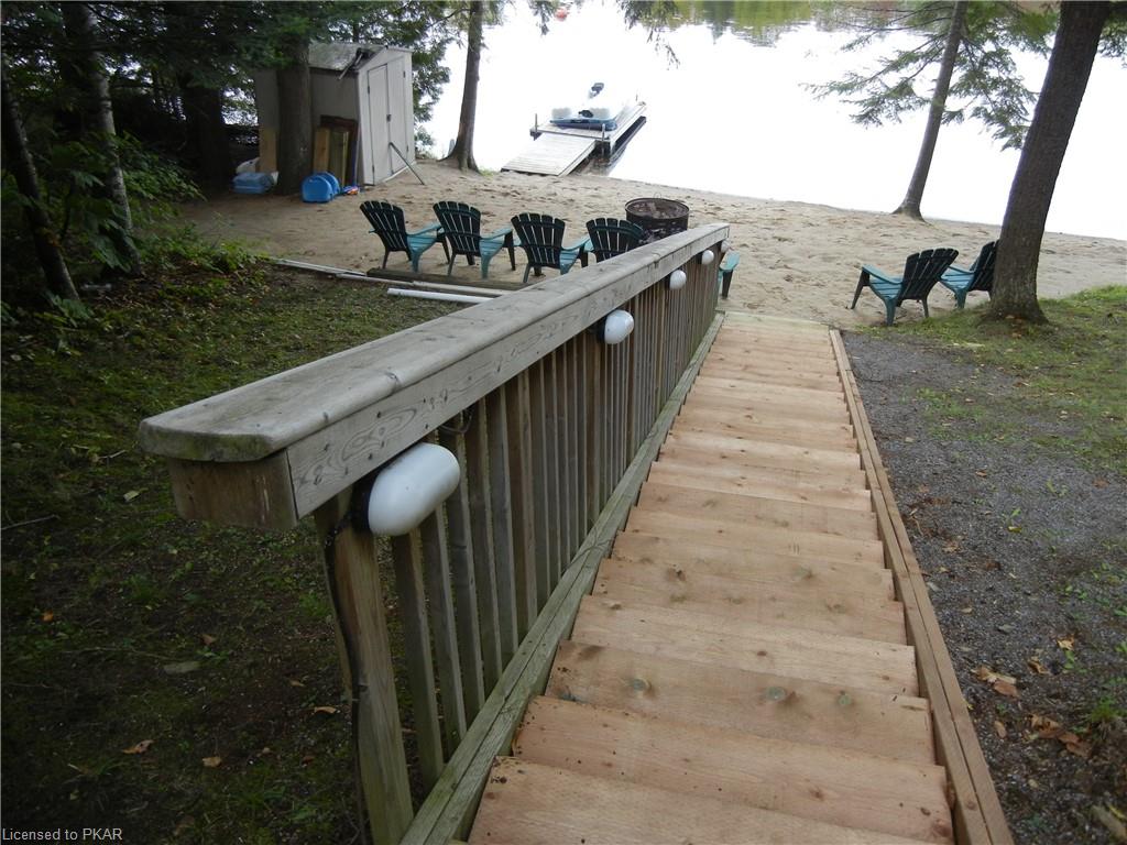 245 DOC EVANS Road, North Kawartha Township, Ontario, Canada