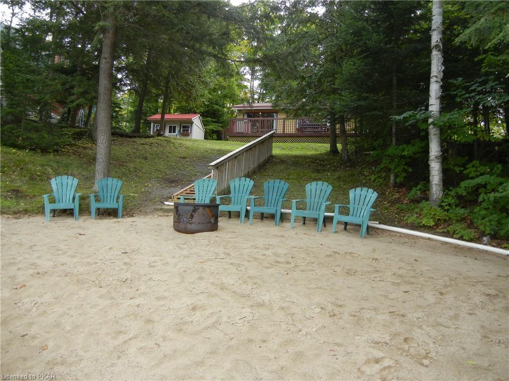 245 DOC EVANS Road, North Kawartha Township, Ontario, Canada