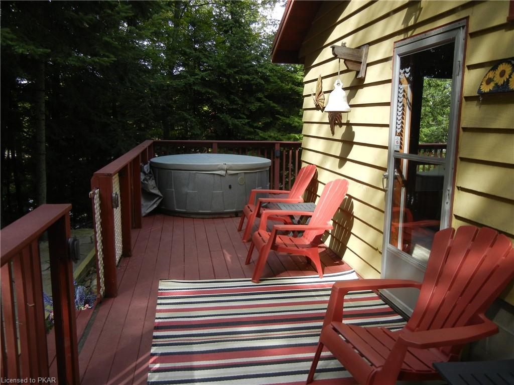 245 DOC EVANS Road, North Kawartha Township, Ontario, Canada