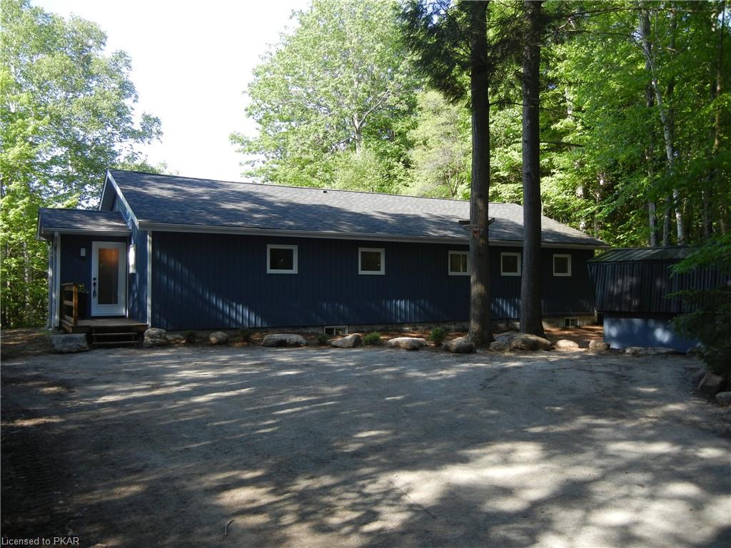 18 HEMLOCK POINT Road, Apsley, Ontario, Canada
